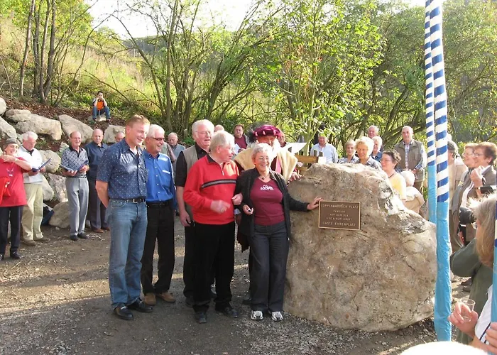 Auf Der Olk Mit Roepertsmuehle בית הארחה Veldenz
