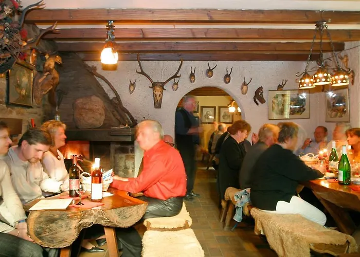 Auf Der Olk Mit Roepertsmuehle בית הארחה 3*