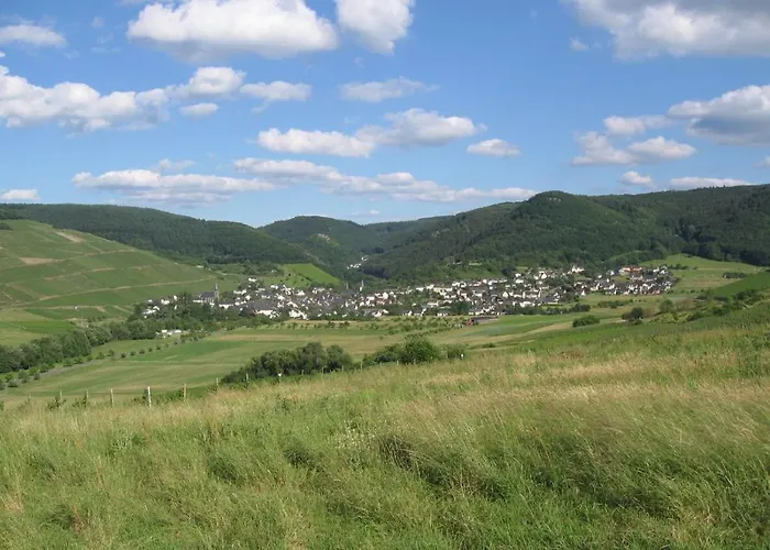 Auf Der Olk Mit Roepertsmuehle בית הארחה 3*