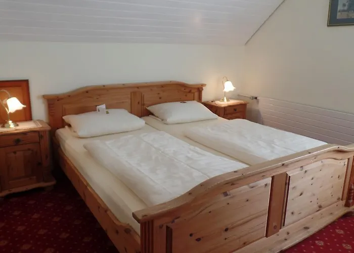 Auf Der Olk Mit Roepertsmuehle 3* Veldenz