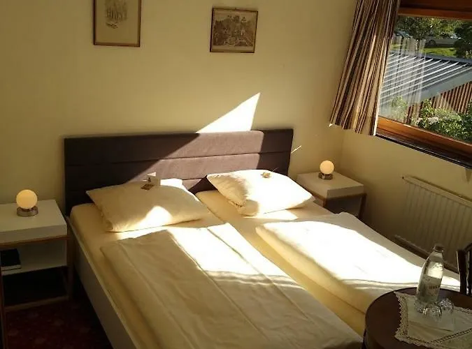 Auf Der Olk Mit Roepertsmuehle בית הארחה Veldenz